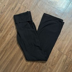 VS Black Fold-Over Flare Leggings